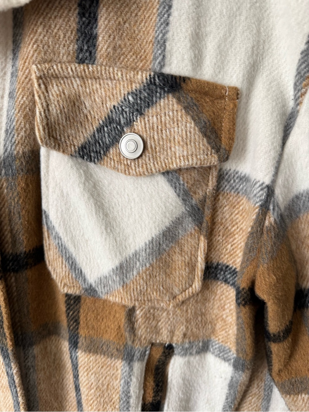 Plaid Button-Up Shacket Jacket - Picture 4 of 5